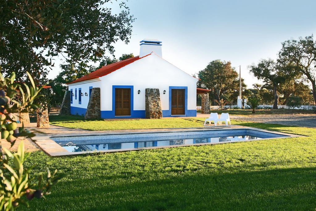 Monte Azul - Casas De Campo Do Junqueirinho Bicos Quarto foto